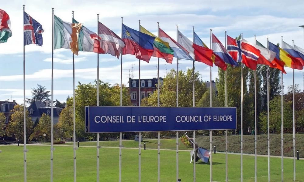 Το Συμβούλιο της Ευρώπης ανέστειλε τη συμμετοχή της Ρωσίας